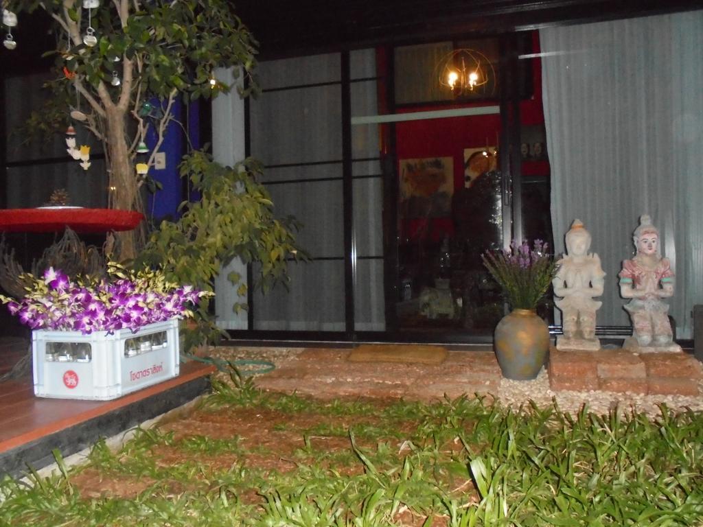 Hotel Chez Pom à Chiang Mai Extérieur photo
